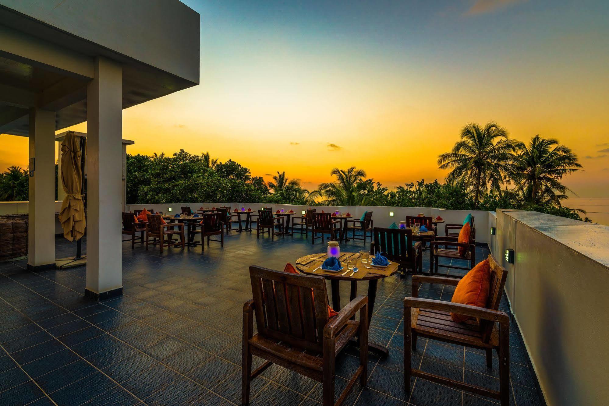 Boutique Beach All Inclusive Diving Hotel Dhigurah  Zewnętrze zdjęcie